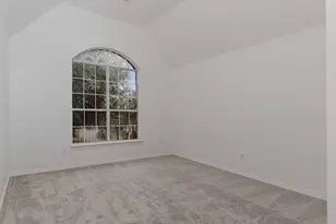 2037 Borthwick Ln, Conroe, TX 77301 - Photo 15