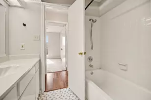 2121 Hepburn St, Houston, TX 77054 - Photo 9
