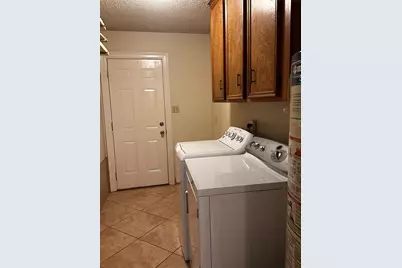 318 Peach Point, Jones Creek, TX 77541 - Photo 11