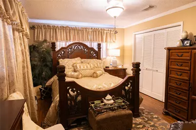 318 Peach Point, Jones Creek, TX 77541 - Photo 13