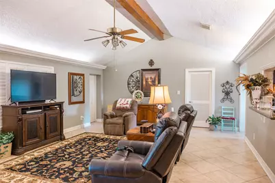 318 Peach Point, Jones Creek, TX 77541 - Photo 5