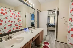 209 Almond Dr, Lake Jackson, TX 77566 - Photo 25