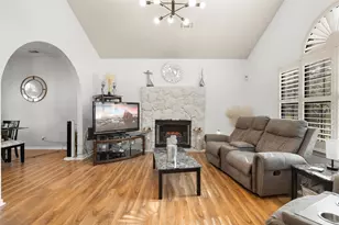 104 N Hickory Ln, Columbus, TX 78934 - Photo 7