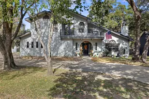 104 N Hickory Ln, Columbus, TX 78934 - Photo 3