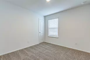 15056 Ashton Mdws Dr, New Caney, TX 77357 - Photo 5