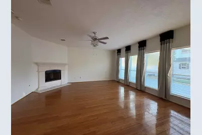 1902 Creegan Park Court, Houston, TX 77047 - Photo 11