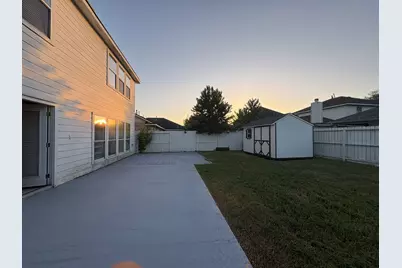 1902 Creegan Park Court, Houston, TX 77047 - Photo 31