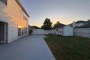 1902 Creegan Park Ct, Houston, TX 77047 - Photo 31