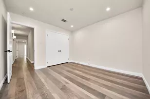 12026 Sugar Springs Dr, Houston, TX 77077 - Photo 27