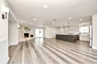 12026 Sugar Springs Drive, Houston, TX 77077 - Photo 15