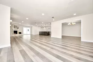 12026 Sugar Springs Dr, Houston, TX 77077 - Photo 13