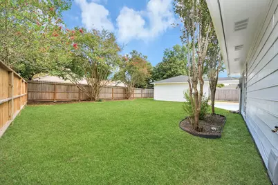 12026 Sugar Springs Drive, Houston, TX 77077 - Photo 39