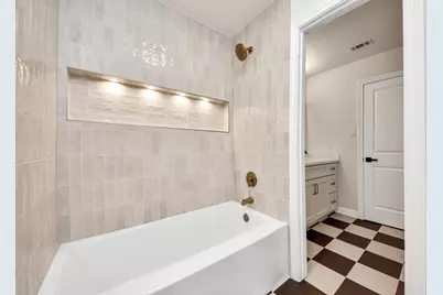 12026 Sugar Springs Drive, Houston, TX 77077 - Photo 31
