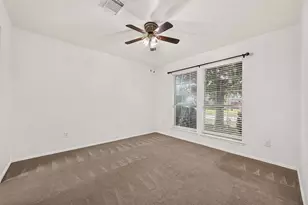 10902 Primrose Acres Ln, Houston, TX 77031 - Photo 5
