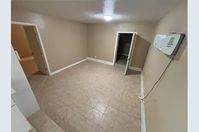 7314 Navigation Boulevard #B, Houston, TX 77011 - Photo 3