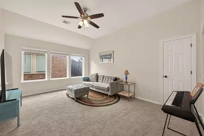 4423 Parkwater Cove Court SE, Sugar Land, TX 77479 - Photo 25