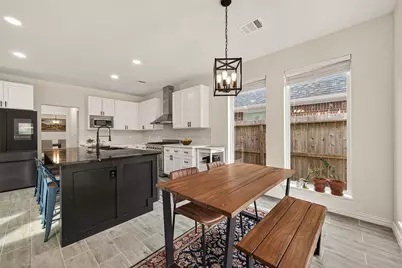 4423 Parkwater Cove Court SE, Sugar Land, TX 77479 - Photo 15