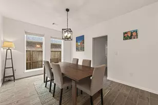 4423 Parkwater Cove Ct SE, Sugar Land, TX 77479 - Photo 9