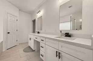 4423 Parkwater Cove Ct SE, Sugar Land, TX 77479 - Photo 39