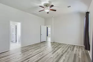 24327 Hampton Terrace Ln, Spring, TX 77532 - Photo 15