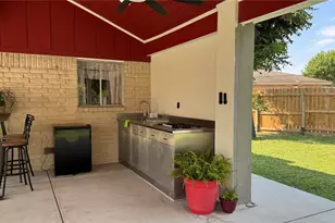 9022 Indian River Dr, Houston, TX 77088 - Photo 23