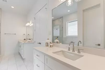 7818 Janak Drive #B, Houston, TX 77055 - Photo 17