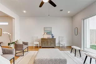 7818 Janak Dr, Houston, TX 77055 - Photo 13