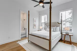 7818 Janak Dr, Houston, TX 77055 - Photo 21