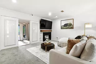 2030 Plantation Dr, Conroe, TX 77301 - Photo 11