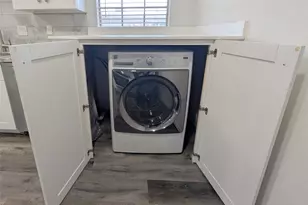 2101 Fountain View Dr, Houston, TX 77057 - Photo 3