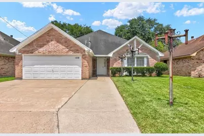 1119 Meadowvale, Beaumont, TX 77706 - Photo 1