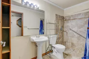 1119 Meadowvale, Beaumont, TX 77706 - Photo 13