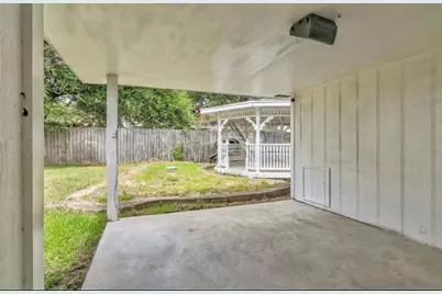 1119 Meadowvale, Beaumont, TX 77706 - Photo 15