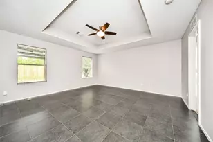 24019 Kingbriar Dr, Spring, TX 77373 - Photo 27
