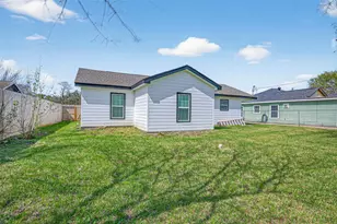 2202 Alabama St, Baytown, TX 77520 - Photo 35