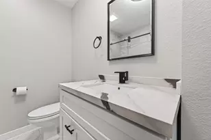 2202 Alabama St, Baytown, TX 77520 - Photo 25