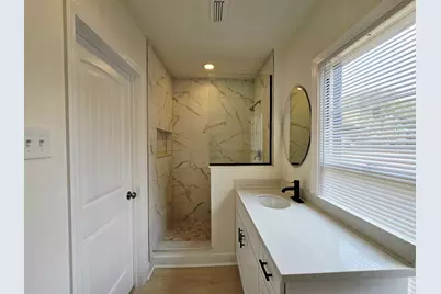 1300 Brazos Street, Rosenberg, TX 77471 - Photo 17