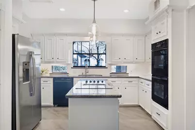 142 E Placid Hill Circle, The Woodlands, TX 77381 - Photo 11