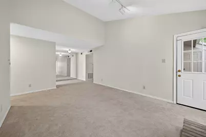 7900 N Stadium Drive #102, Houston, TX 77030 - Photo 11