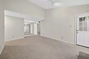 7900 N Stadium Dr, Houston, TX 77030 - Photo 11