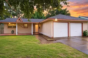 10126 Fleming Dr, Houston, TX 77013 - Photo 1