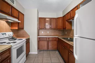624 N McCampbell St, Aransas Pass, TX 78336 - Photo 13