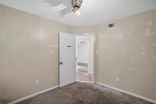 624 N McCampbell St, Aransas Pass, TX 78336 - Photo 19