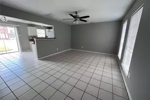 7931 Catalpa St, Texas City, TX 77591 - Photo 3