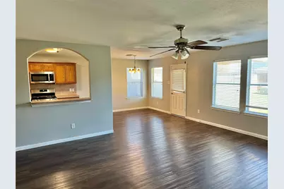 2911 Silver Shore Lane, League City, TX 77539 - Photo 3