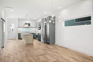 6809 Troya Ln, Houston, TX 77092 - Photo 17