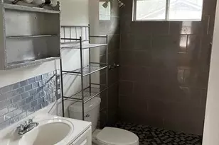 3058 Old Colony Rd, Huntsville, TX 77320 - Photo 11