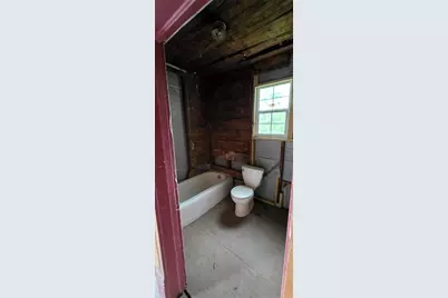 1426 E 36th Street, Houston, TX 77022 - Photo 9