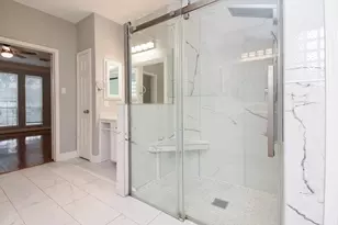 51 Rivercoach Ln, Sugar Land, TX 77479 - Photo 23