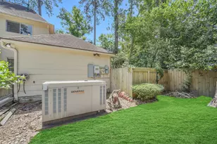 2411 Oaks Forks Dr, Houston, TX 77339 - Photo 5
